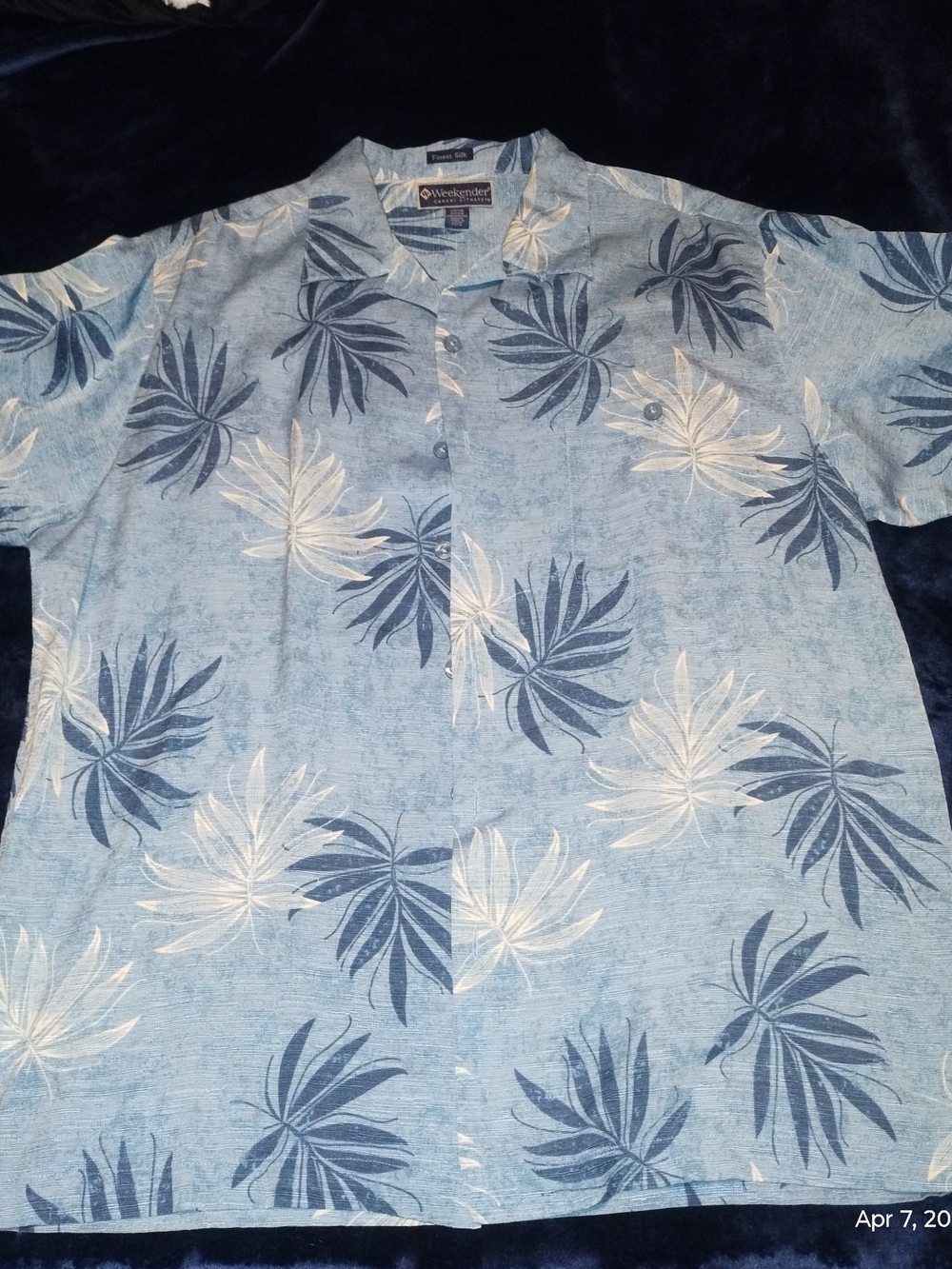 Weekender Men’s Light Blue Tropical Print Short-Sleeve Shirt Size L